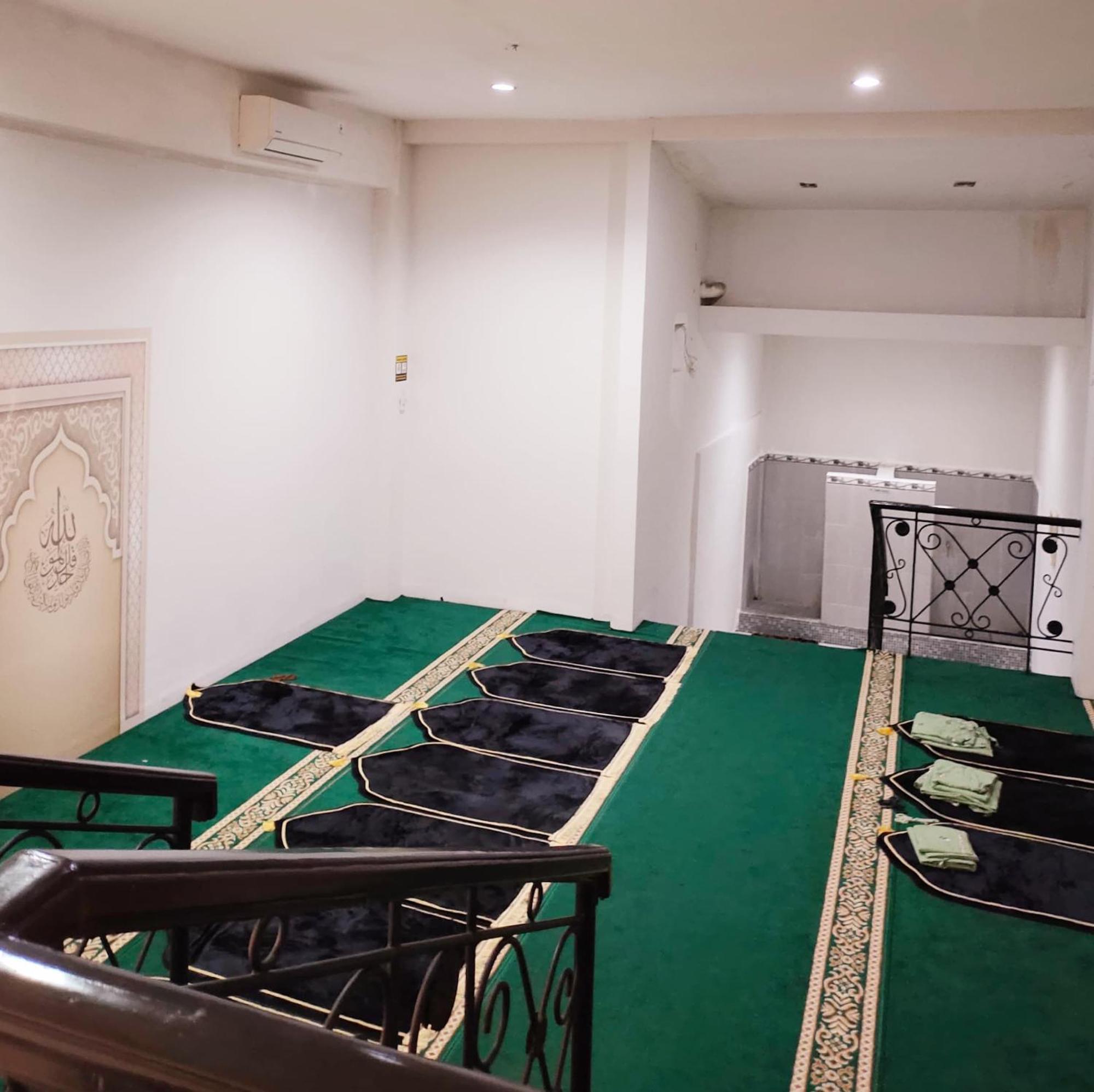 Andita Syariah Hotel 수라바야 외부 사진